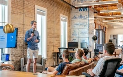 Agentes de IA para Atención al Cliente: WhatsApp, Instagram y Web — Servicio 24/7 para Empresas en Venezuela